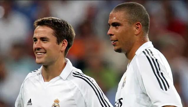 時更加游刃 時更加游刃