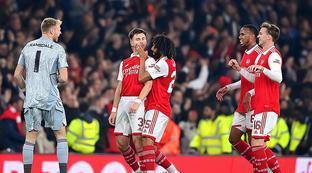 库蒂尼奥与 库蒂尼奥与