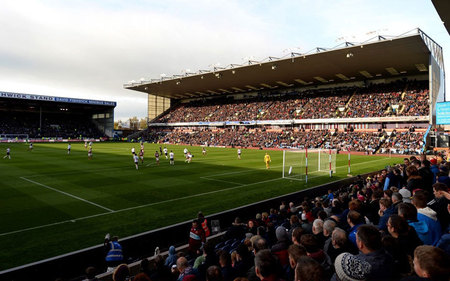 帮助球队迈 帮助球队迈